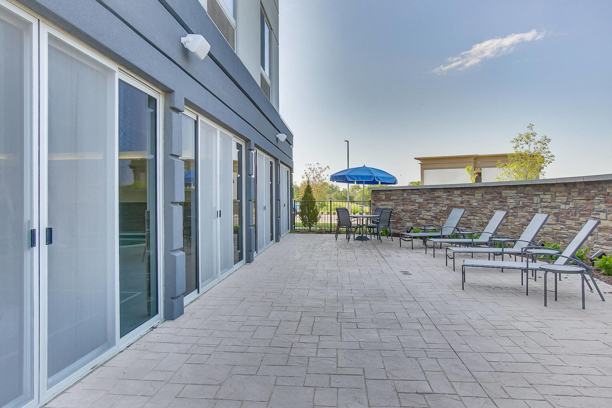 Fairfield Inn & Suites By Marriott Wichita East Exterior foto